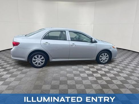 Used 2010 Toyota Corolla FWD image 6