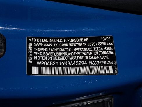 Used 2022 Porsche Taycan 4S image 29