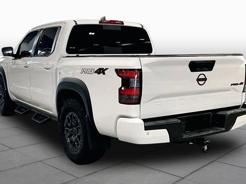 Used 2024 Nissan Frontier PRO-4X w/ Pro Premium Package AWD/4WD image 11