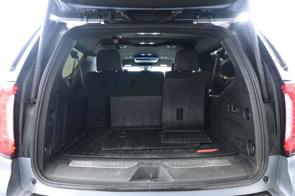 Used 2021 GMC Yukon XL Denali AWD/4WD image 25