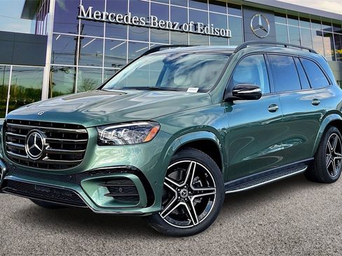 New 2026 Mercedes-Benz GLS 450 4MATIC image 2
