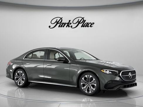 New 2026 Mercedes-Benz E 350 Sedan image 31