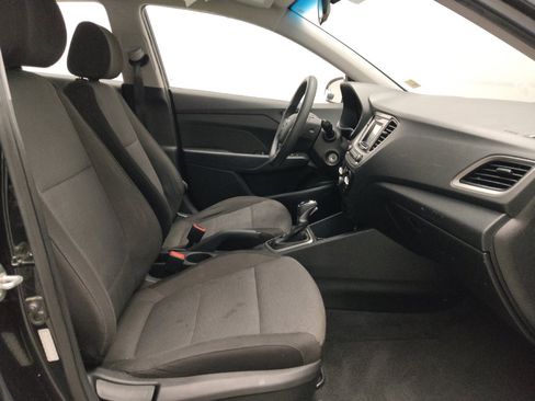 Used 2019 Hyundai Accent SE image 21