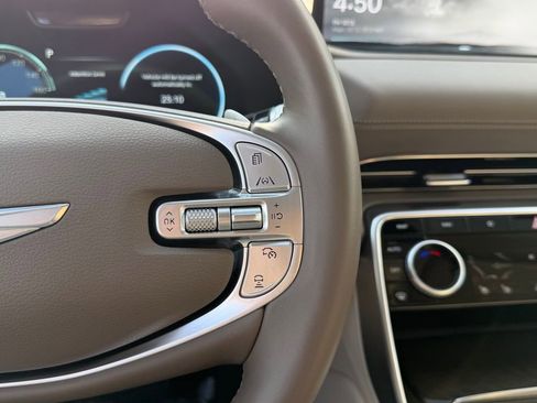 Used 2022 Genesis GV80 2.5T w/ Prestige Package 04 image 21