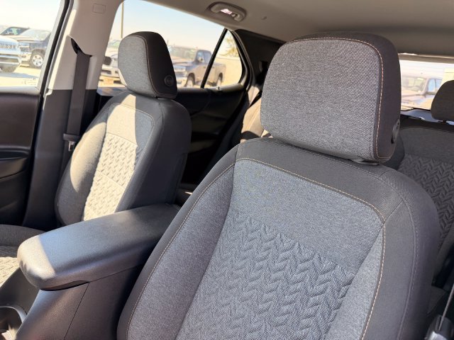 Used 2024 Chevrolet Equinox LT FWD image 10