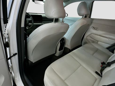 Used 2025 Hyundai Kona SEL image 28