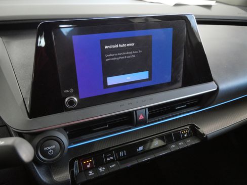 Used 2024 Toyota Prius XLE image 22