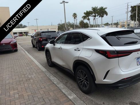 Used 2025 Lexus NX 350 350h Base image 9