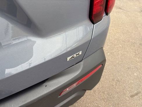 Used 2023 Kia Sorento LX image 48