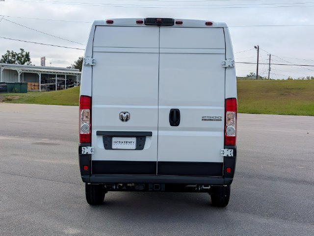 New 2027 RAM ProMaster 2500 FWD image 4