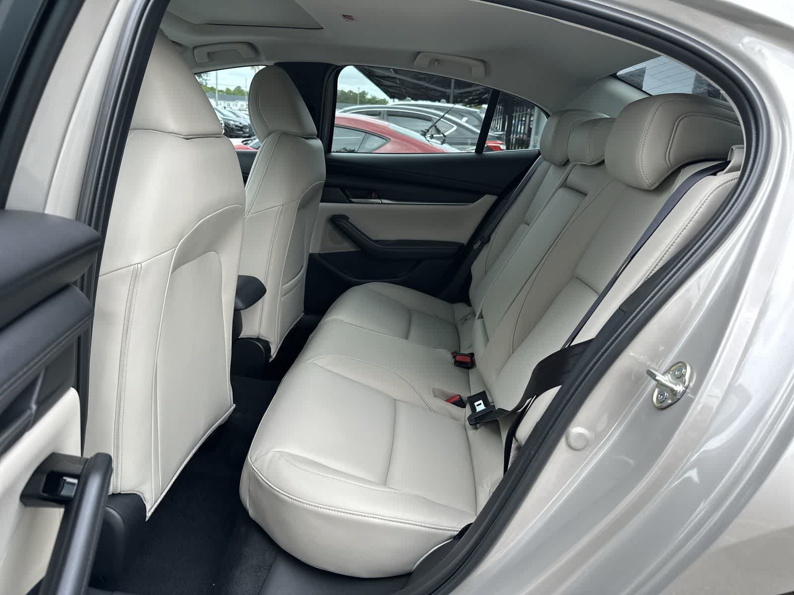 Used 2026 MAZDA MAZDA3 2.5 S Sedan w/ Preferred Pkg FWD image 4