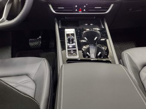 New 2026 Volkswagen Atlas SE image 40