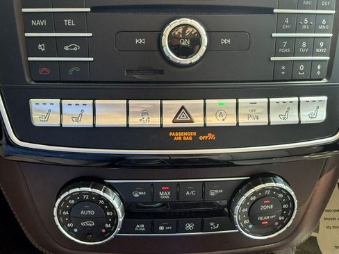 Used 2018 Mercedes-Benz GLS 550 4MATIC image 34