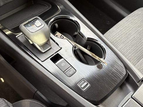 Certified 2021 Nissan Rogue S image 19