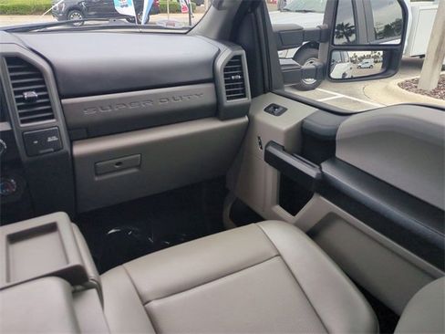 Certified 2021 Ford F250 XL w/ STX Appearance Package image 16