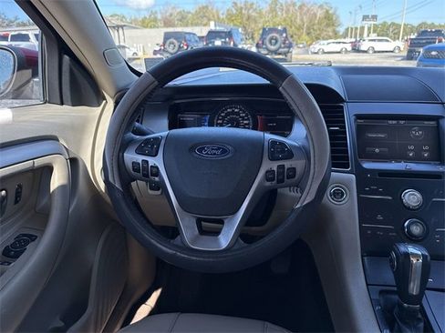 Used 2015 Ford Taurus SEL w/ Equipment Group 201A image 23