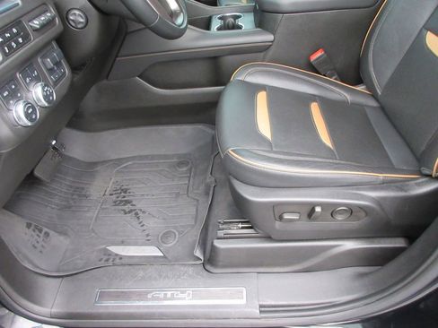 Certified 2023 GMC Yukon XL AT4 w/ AT4 Premium Plus Package image 24