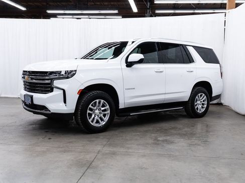 Used 2021 Chevrolet Tahoe LT AWD/4WD image 3
