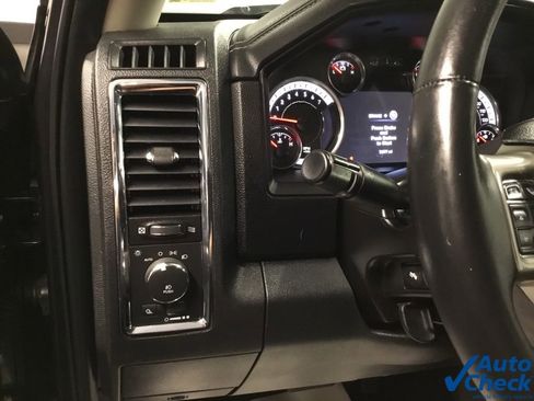 Used 2015 RAM 1500 Laramie w/ Convenience Group image 27