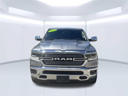 Used 2019 RAM 1500 Laramie AWD/4WD image 3