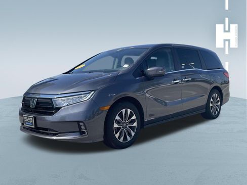Used 2023 Honda Odyssey EX-L image 3