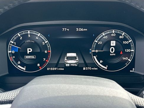 Used 2024 Mitsubishi Outlander SEL Black Edition image 12