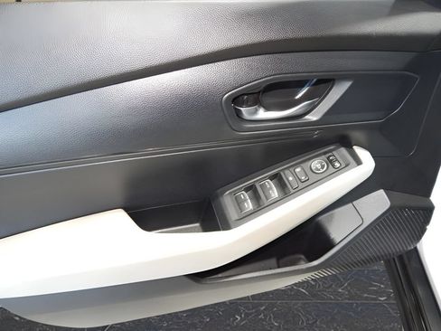 Used 2025 Honda Accord LX image 11