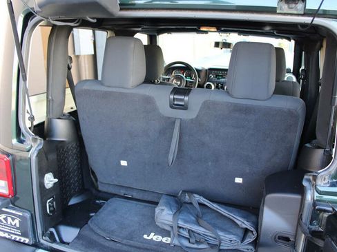 Used 2011 Jeep Wrangler Sahara w/ Connectivity Group AWD/4WD image 70