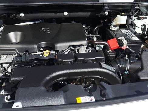 Used 2019 Toyota RAV4 XLE image 59