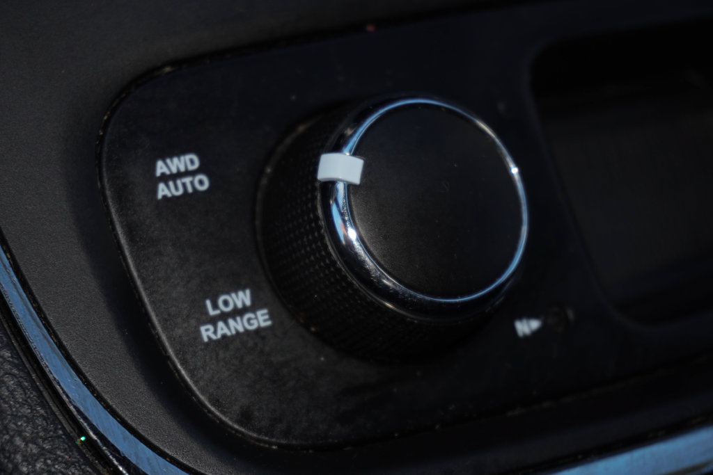 Used 2020 Dodge Durango R/T w/ Blacktop Package AWD/4WD image 37