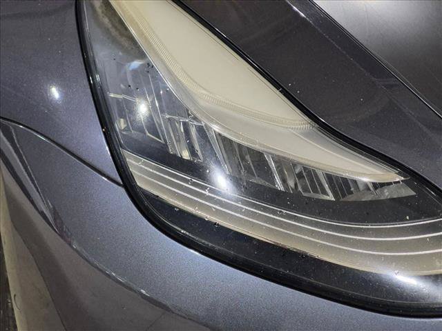 Used 2018 Tesla Model 3 Long Range AWD/4WD image 9