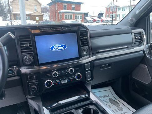 Used 2024 Ford F350 Lariat w/ Lariat Ultimate Package image 34