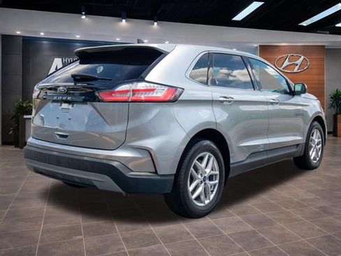 Used 2022 Ford Edge SEL AWD/4WD image 13