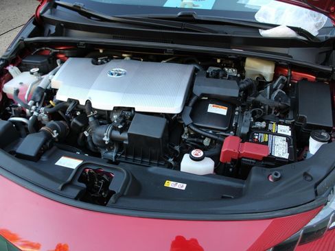 Used 2018 Toyota Prius Prime Plus image 44