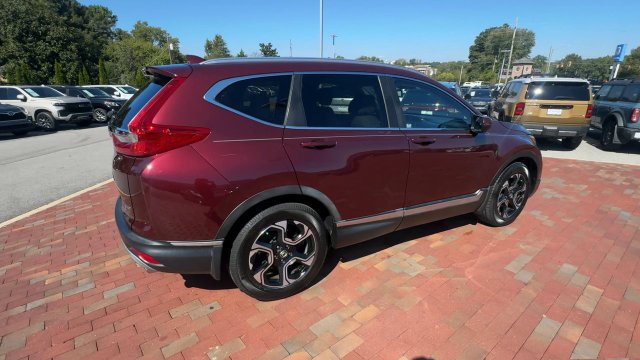 Used 2018 Honda CR-V Touring image 3