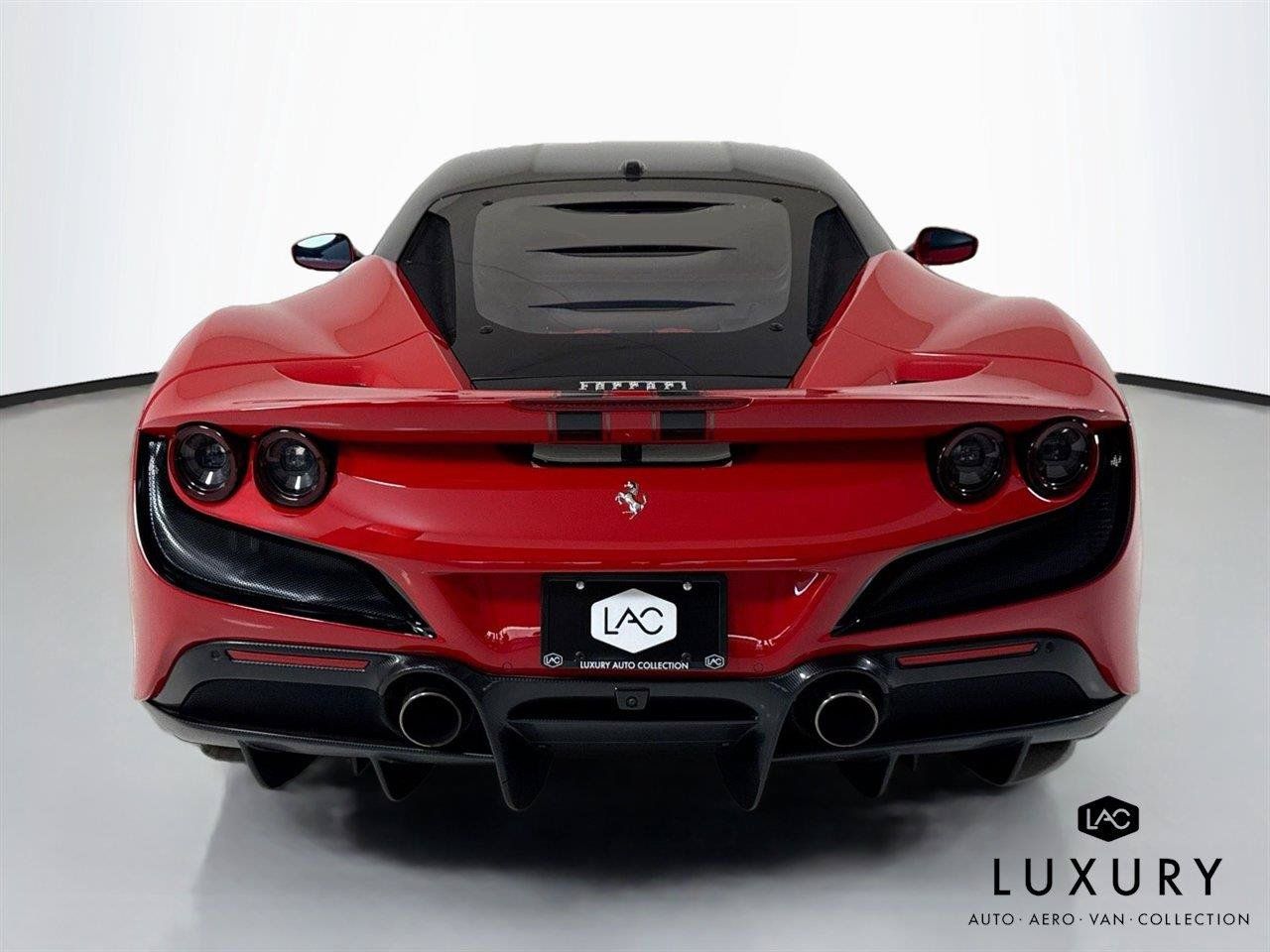 Used 2021 Ferrari F8 Tributo RWD image 7