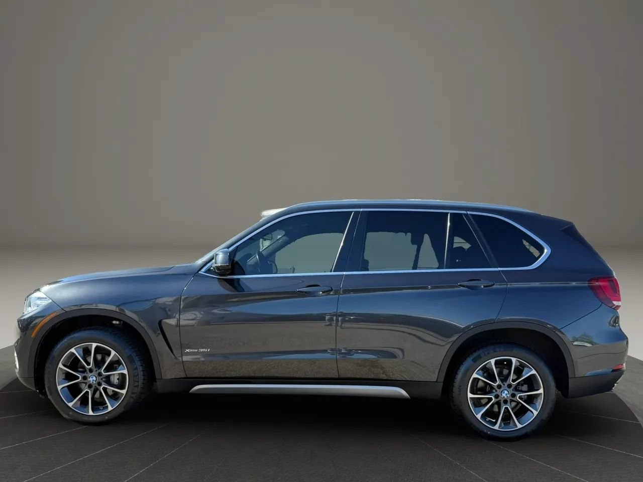 Used 2018 BMW X5 xDrive35i AWD/4WD image 3