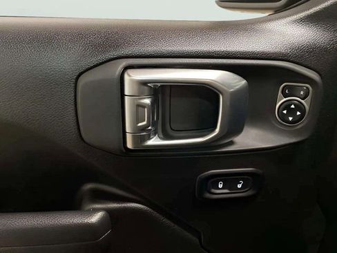 Used 2025 Jeep Wrangler Unlimited Sport S 4xe image 23