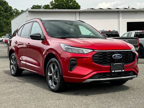 Used 2024 Ford Escape ST-Line w/ Tech Pack #1 AWD/4WD image 1