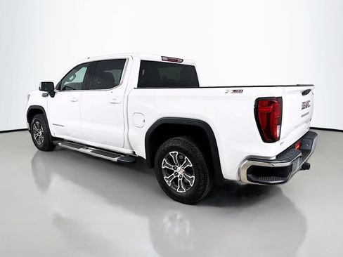 Used 2023 GMC Sierra 1500 SLE w/ X31 Off-Road Package AWD/4WD image 6