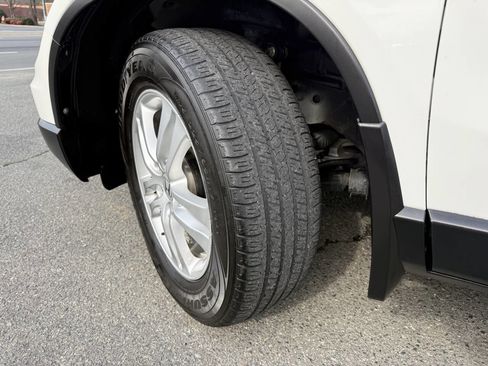 Used 2011 Honda CR-V EX-L image 24