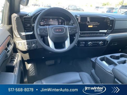 Used 2026 GMC Sierra 1500 SLT AWD/4WD image 19
