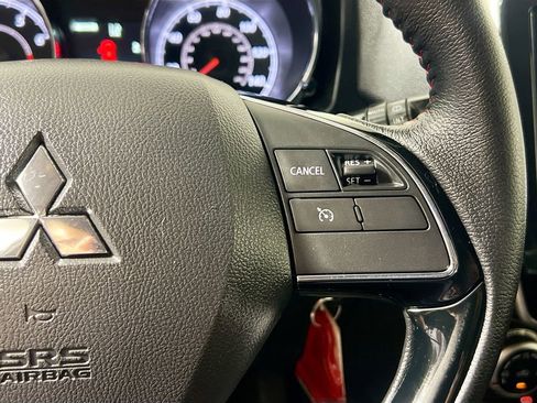 Used 2024 Mitsubishi Outlander Sport ES AWD/4WD image 9