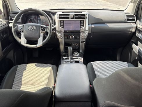 Used 2024 Toyota 4Runner SR5 AWD/4WD image 23