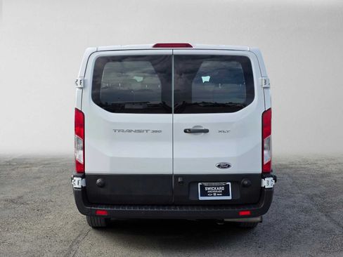 Used 2024 Ford Transit 350 XLT RWD image 4