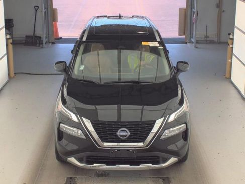Used 2023 Nissan Rogue Platinum w/ Platinum Premium Package AWD/4WD image 2