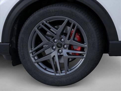 New 2026 Ford Explorer ST image 19