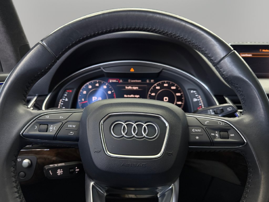 Used 2018 Audi Q7 3.0T Prestige AWD/4WD image 17