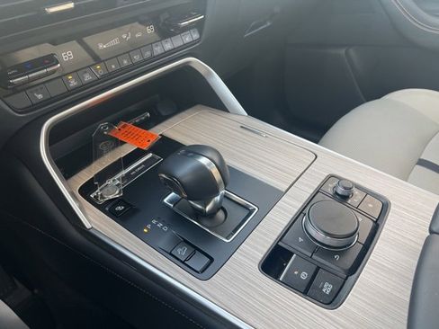 Certified 2025 MAZDA CX-70 Plug-In Hybrid w/ Premium Pkg image 44