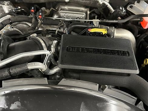 Used 2023 Chevrolet Silverado 3500 High Country image 7